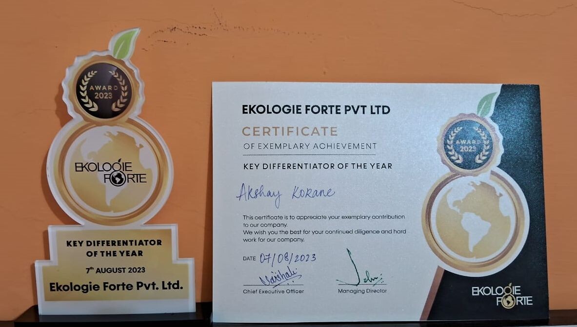 Key Differentiator Trophy and Certificate